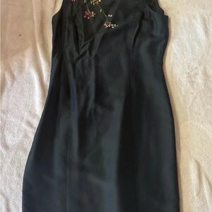 Ann Taylor Elegant Black Midi Dress with Floral Embroidery